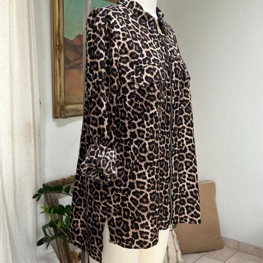 Michael Kors Leopard Animal Print Top Womens L Zip Up Blouse Lightweight Luxury - Picture 3 of 13